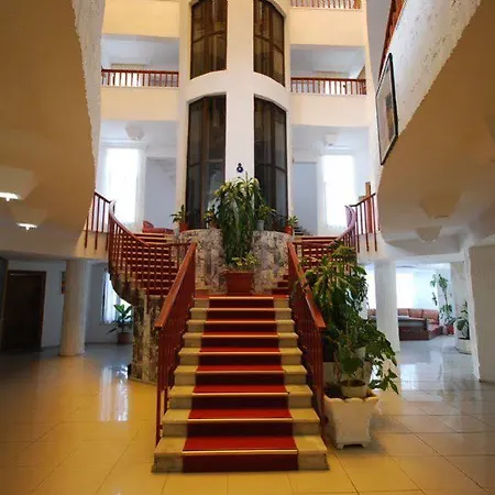 Malhun 3* Φετιγιέ